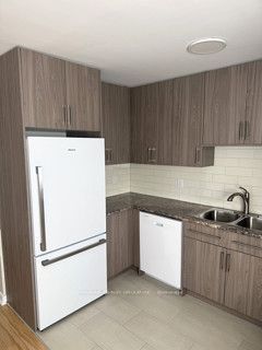 2623 Islington Avenue 2nd Floor Property Photo 10