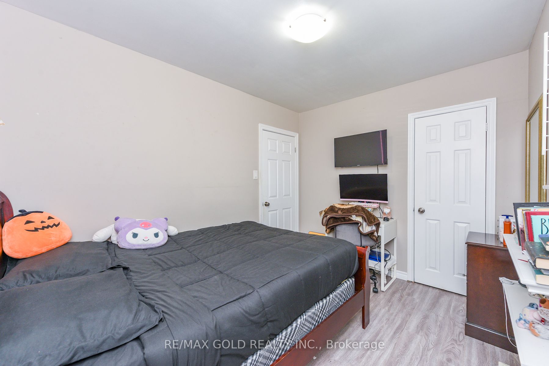 11 Dudley Place Property Photo 15