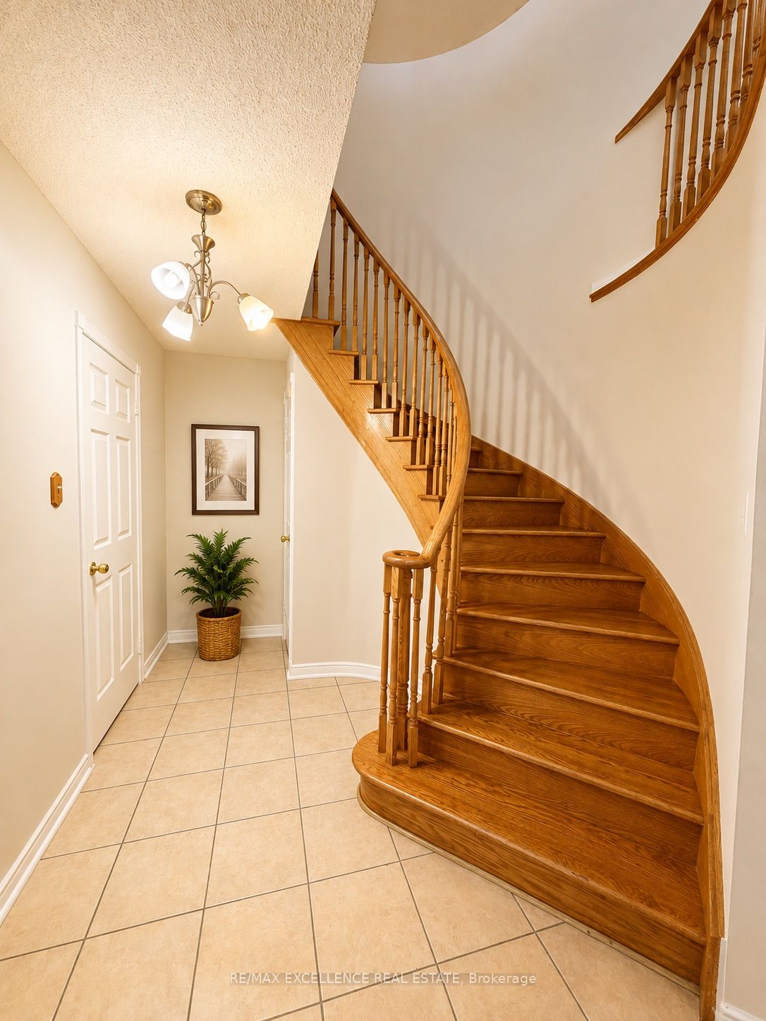 222 Vintage Gate Property Photo 5