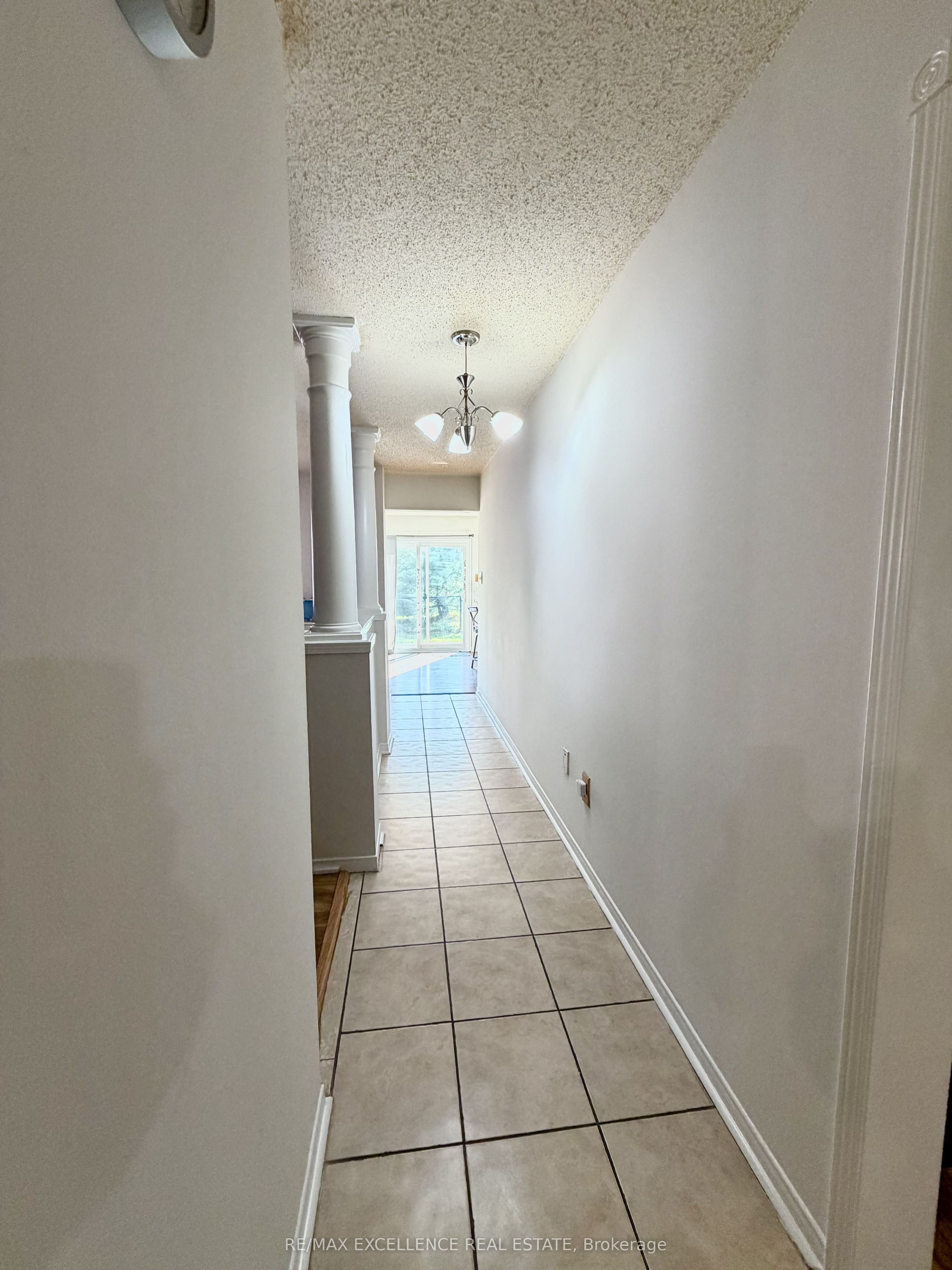 222 Vintage Gate Property Photo 9