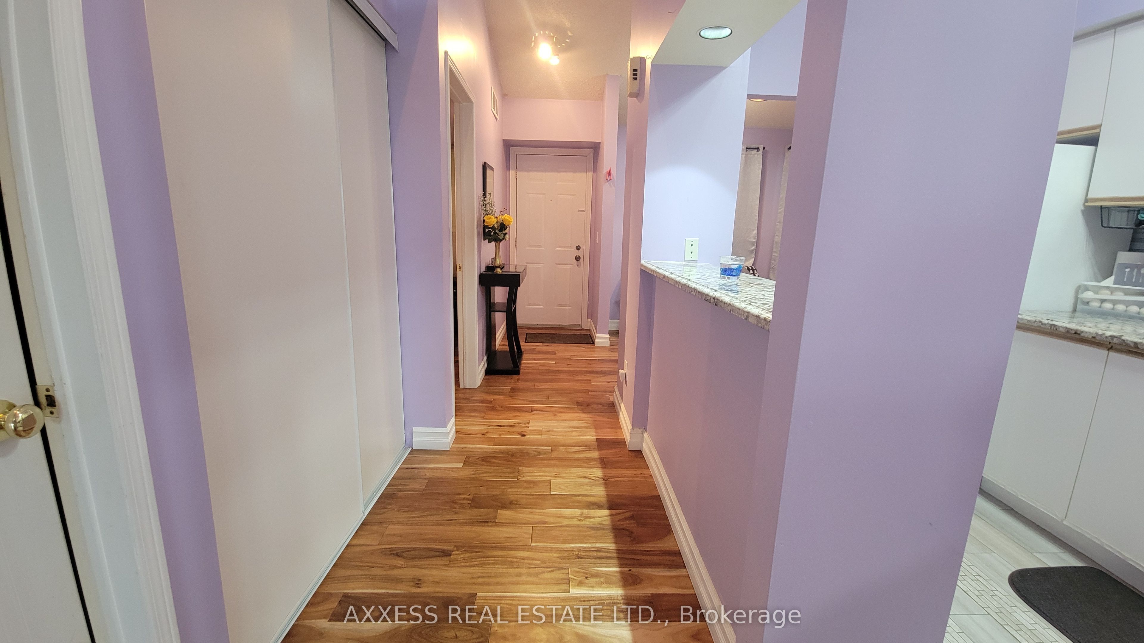 109 Bristol Road E 142 Property Photo 32