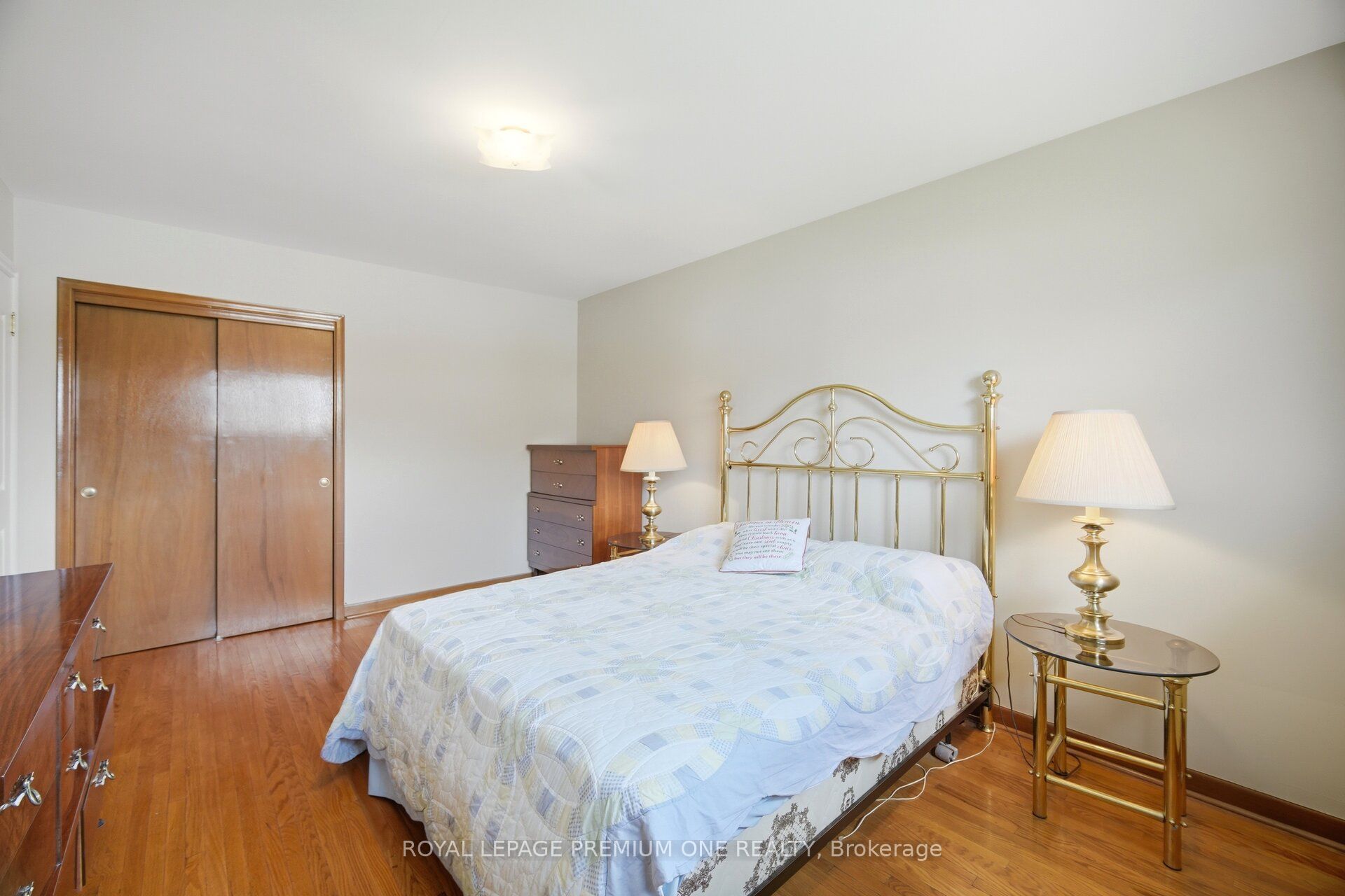 25 Islay Court Property Photo 20