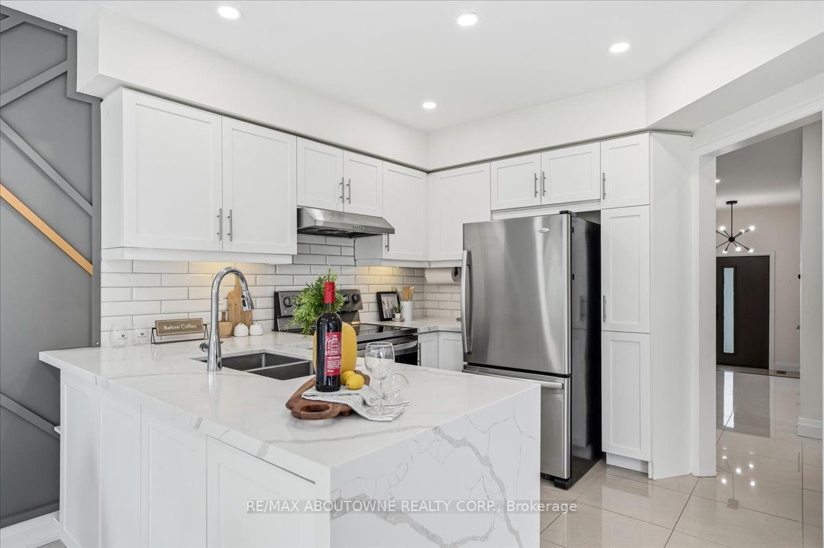 1282 Parkhurst Drive Property Photo 22