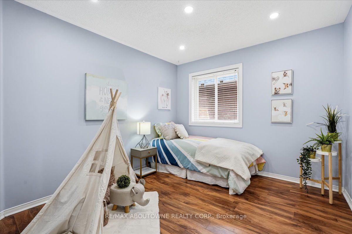1282 Parkhurst Drive Property Photo 36