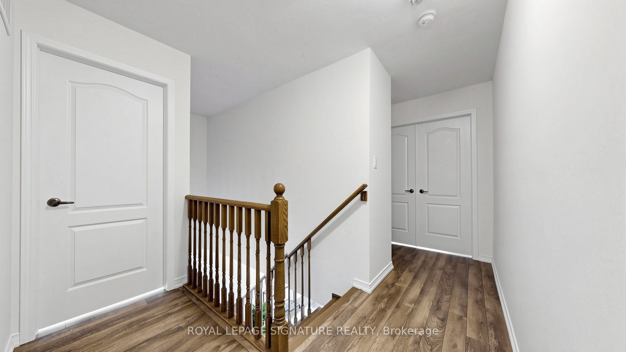 492 Queen Mary Drive Property Photo 26