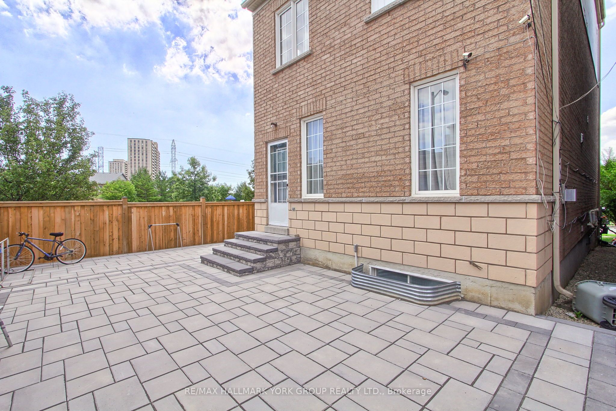 60 Delabo Drive Property Photo 45