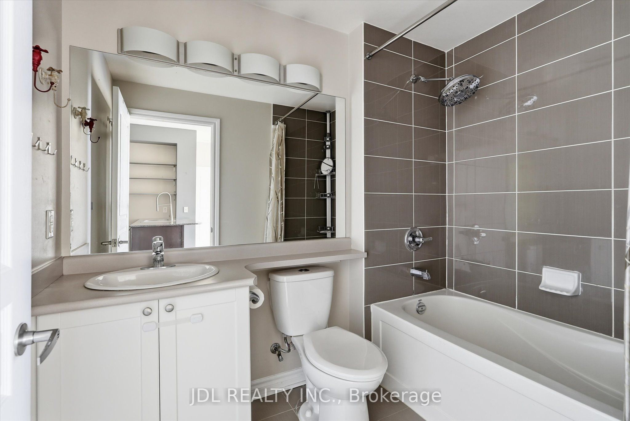 3525 Kariya Drive 811 Property Photo 15