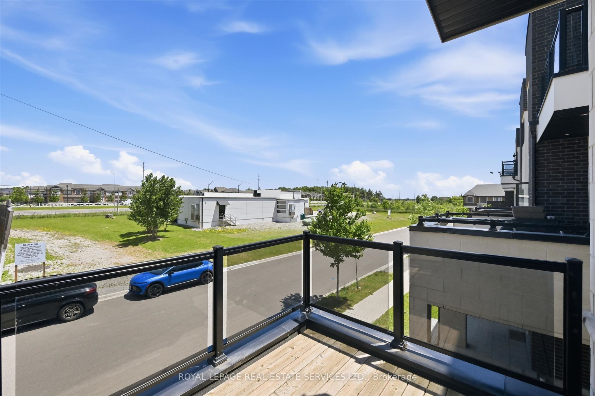 1403 Clarriage Court Property Photo 19