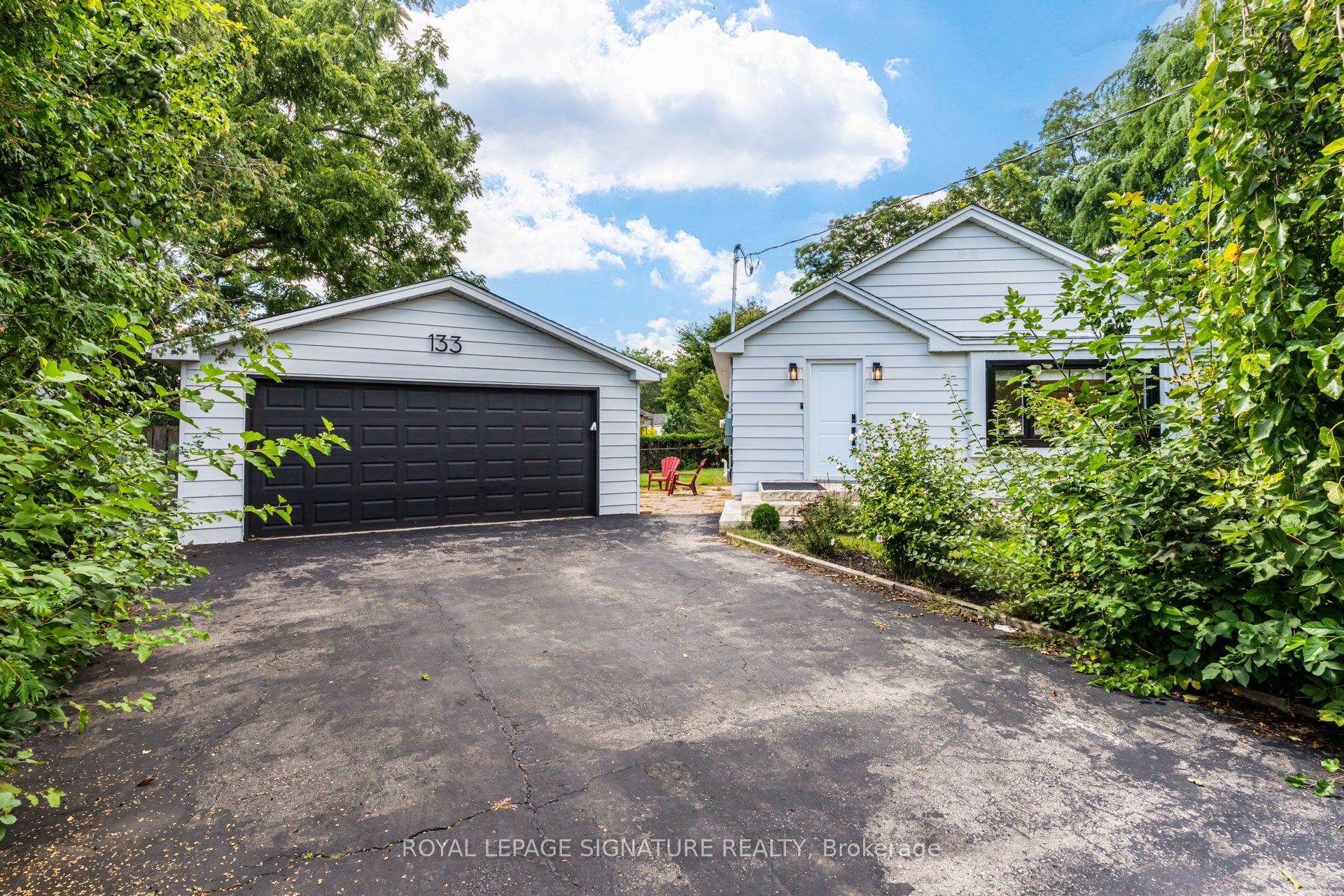 133 Inglewood Drive Property Photo 1