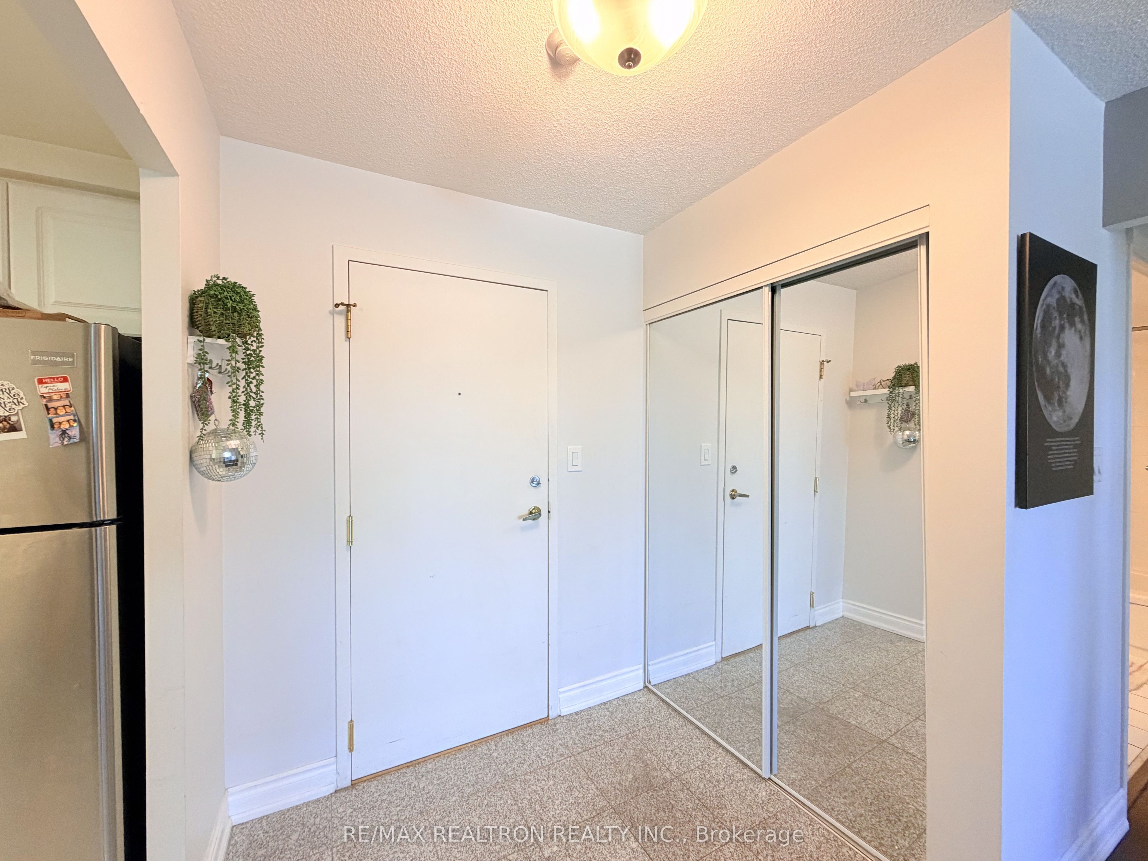 135 Hillcrest Avenue 2015 Property Photo 31