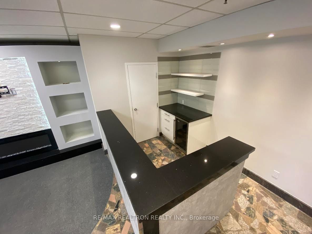 94 Kenhar Drive 4 Property Photo 3