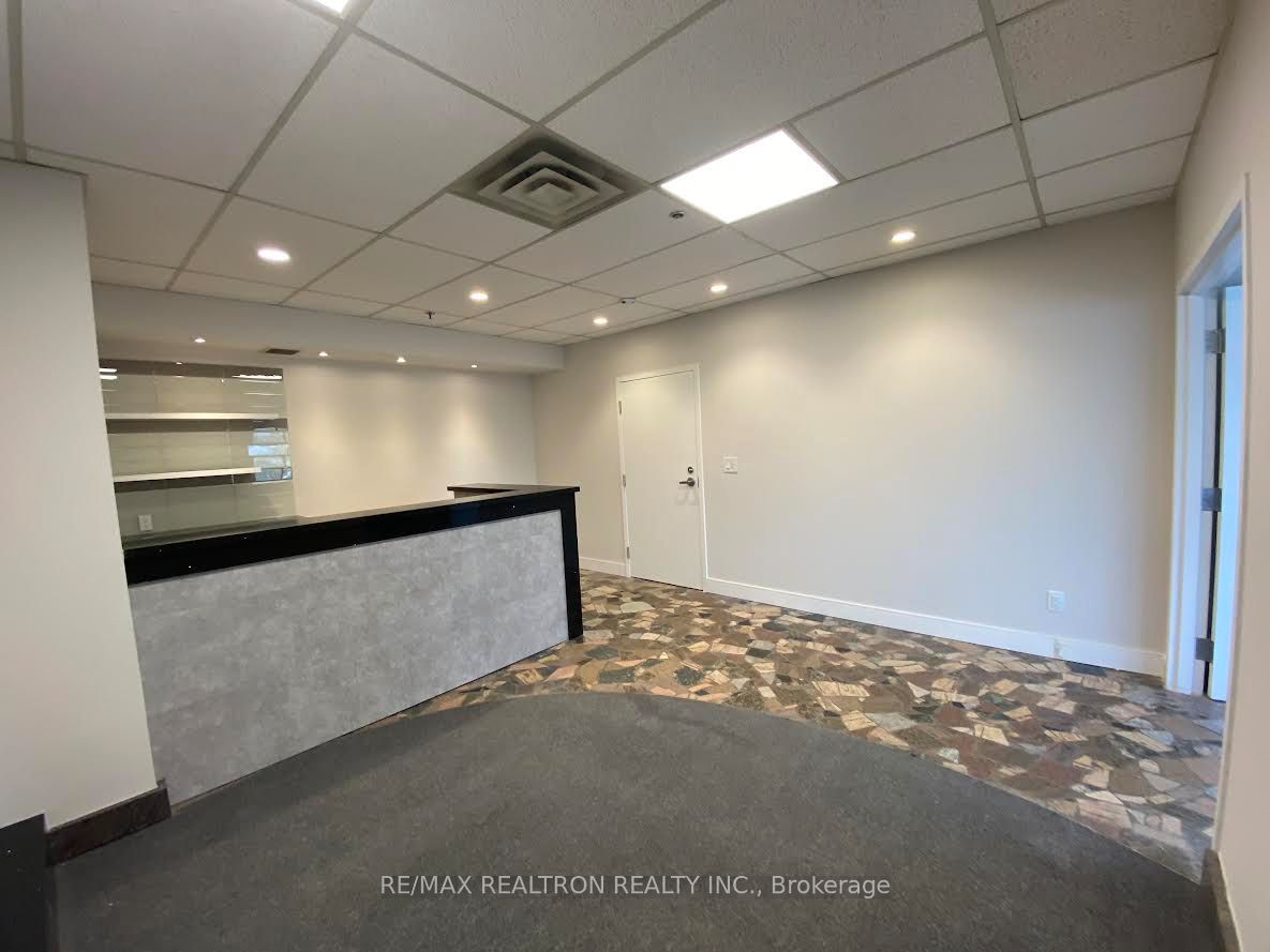 94 Kenhar Drive 4 Property Photo 4
