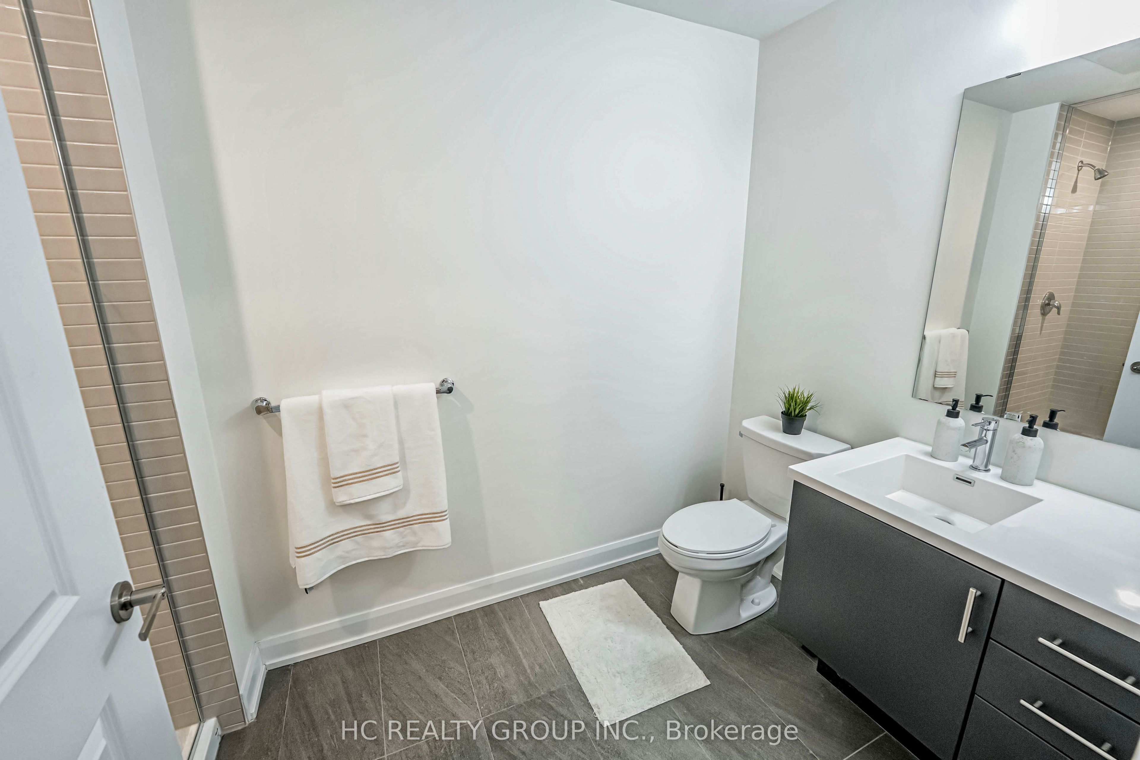 3220 William Coltson Ave Avenue E 302 Property Photo 24