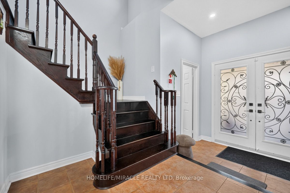 21 Chalkfarm Crescent Property Photo 11