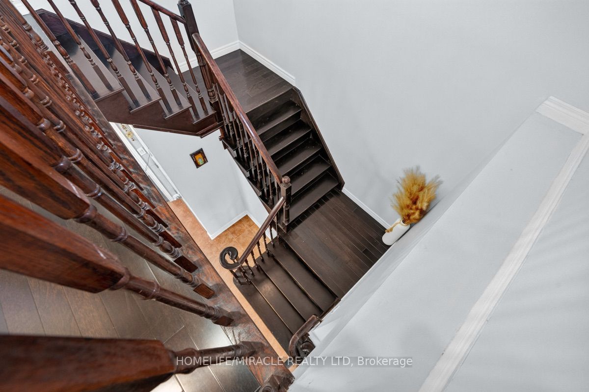 21 Chalkfarm Crescent Property Photo 12