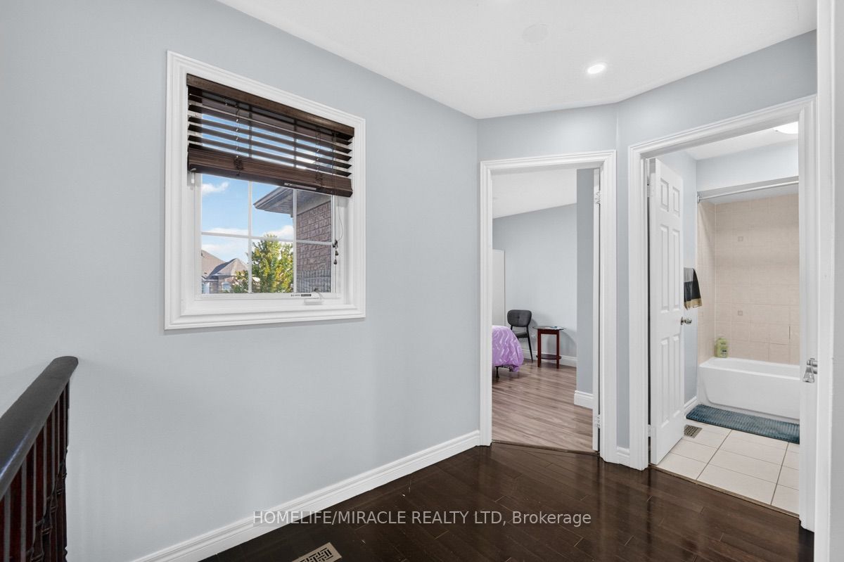 21 Chalkfarm Crescent Property Photo 21
