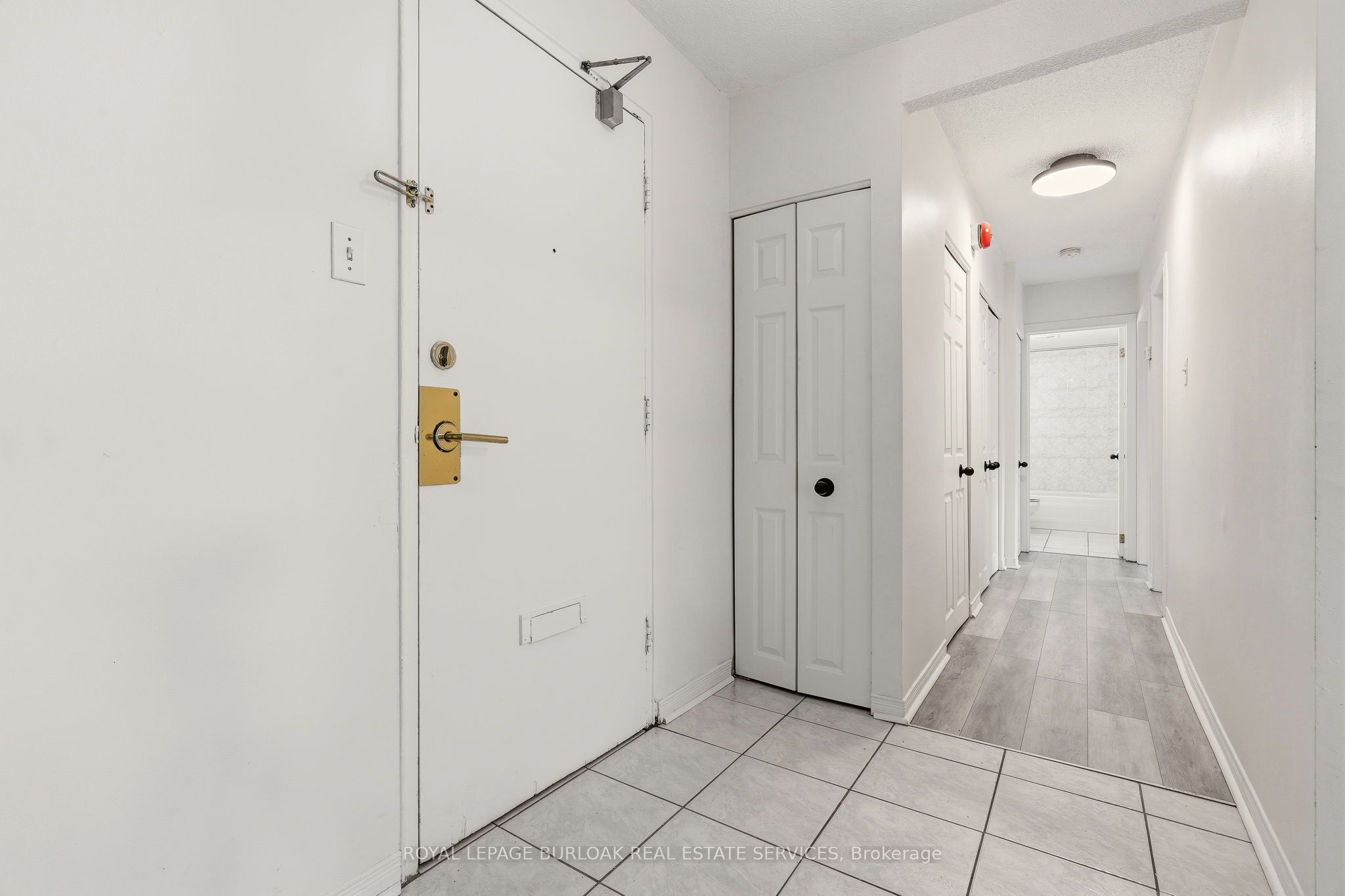 2411 New Street 201 Property Photo 4