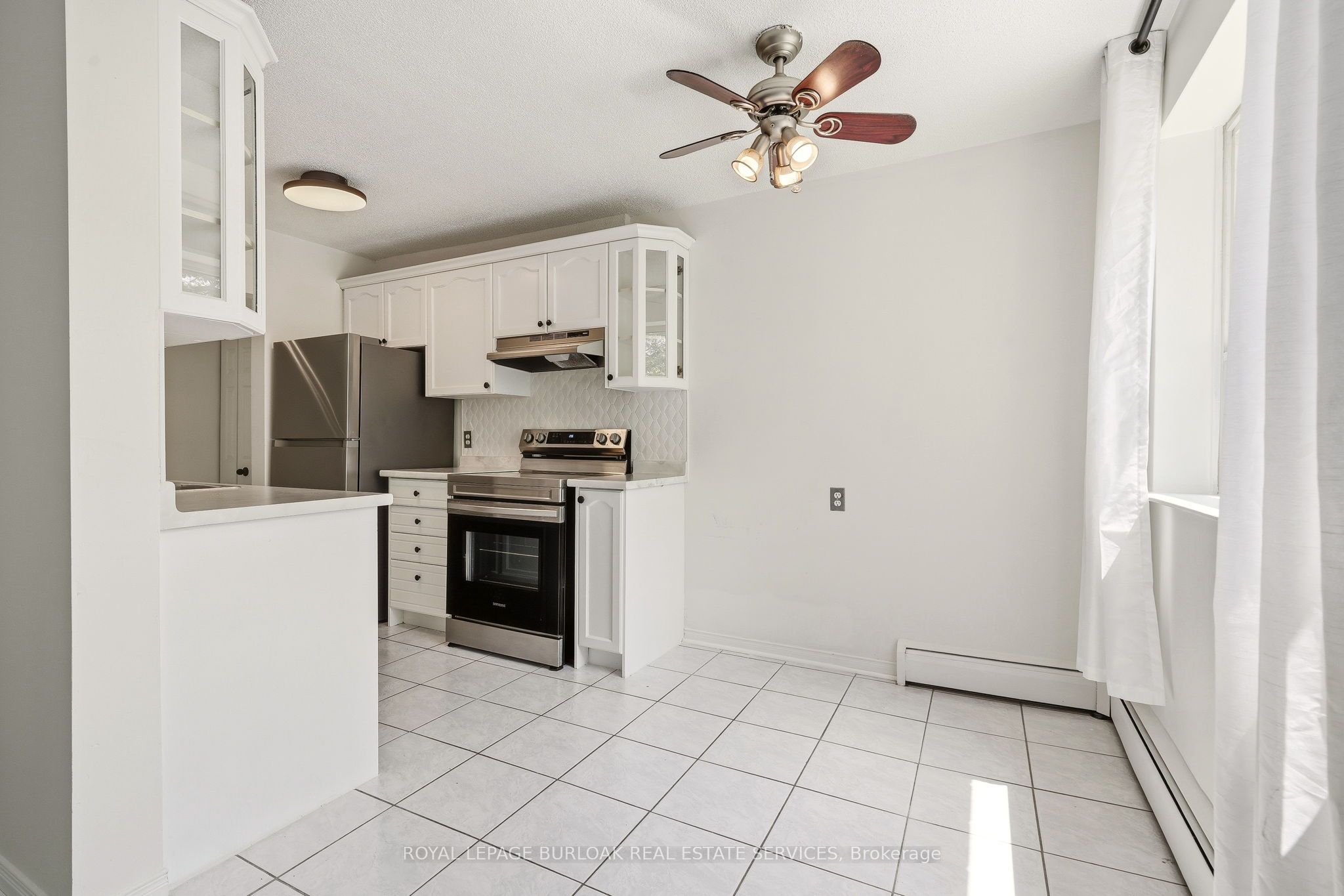 2411 New Street 201 Property Photo 11