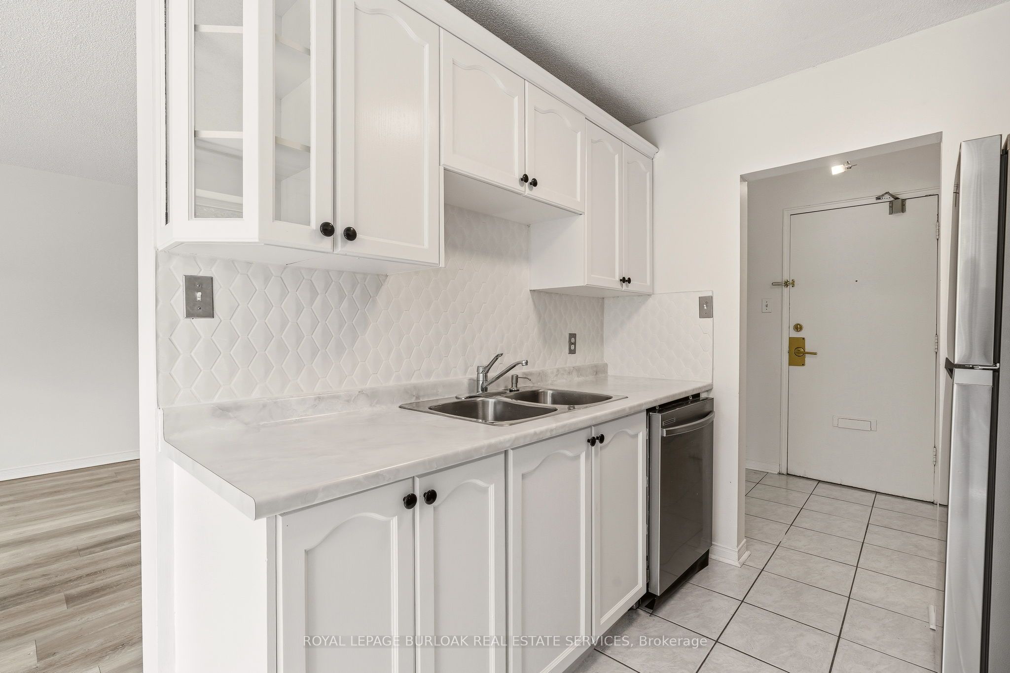 2411 New Street 201 Property Photo 14