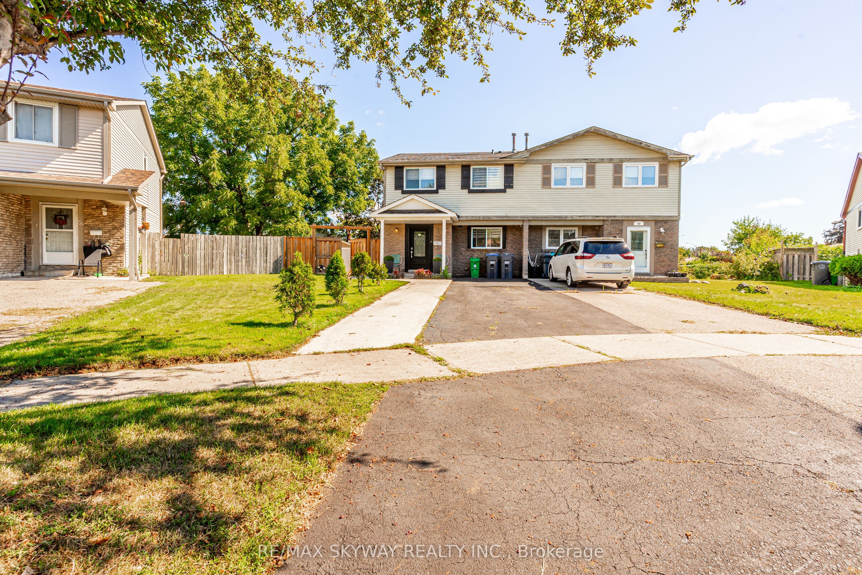52 Charters Road Property Photo 1