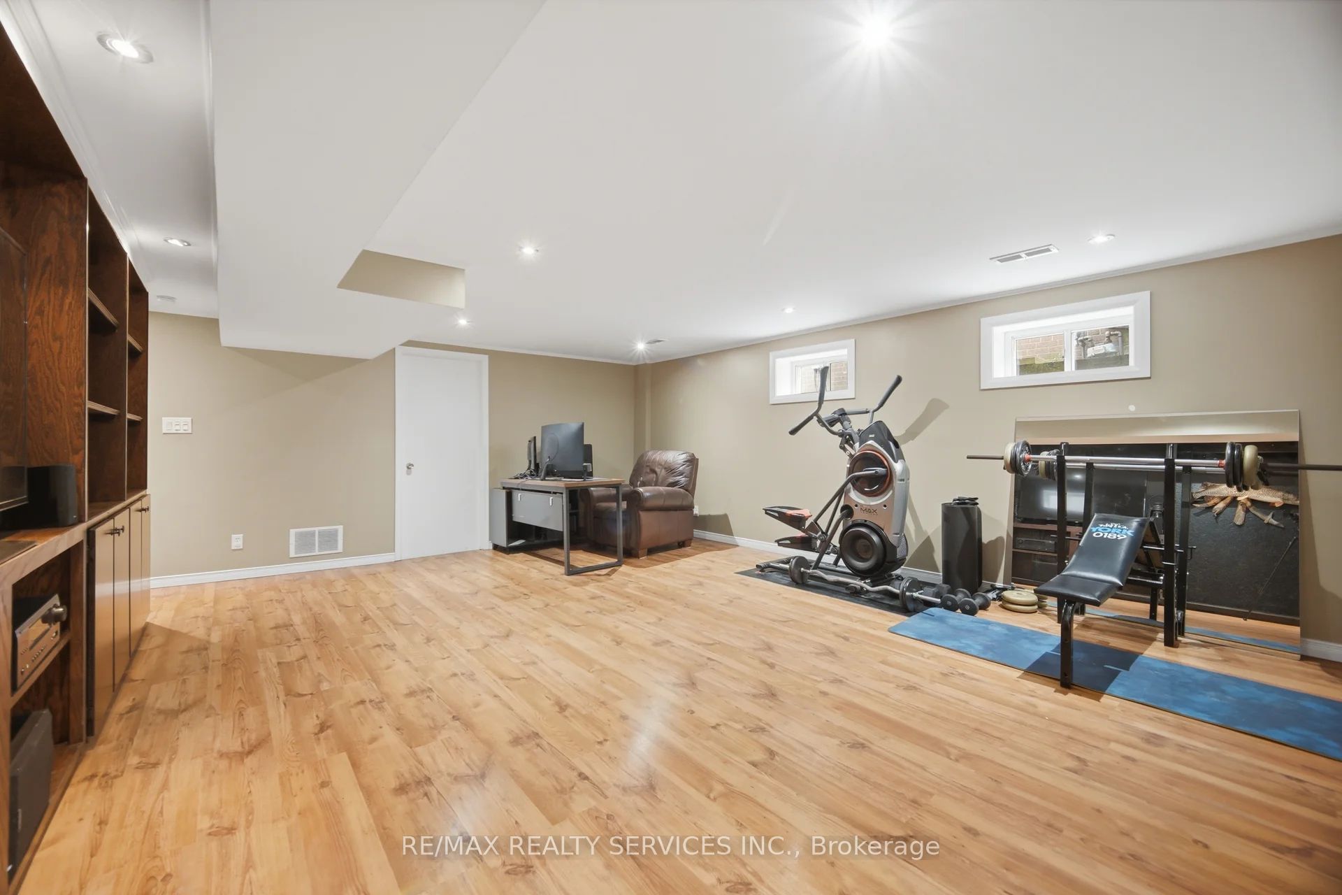 43 Melville Crescent Property Photo 31