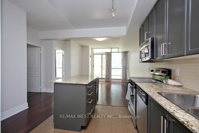 225 Webb Drive 903 Property Photo 11