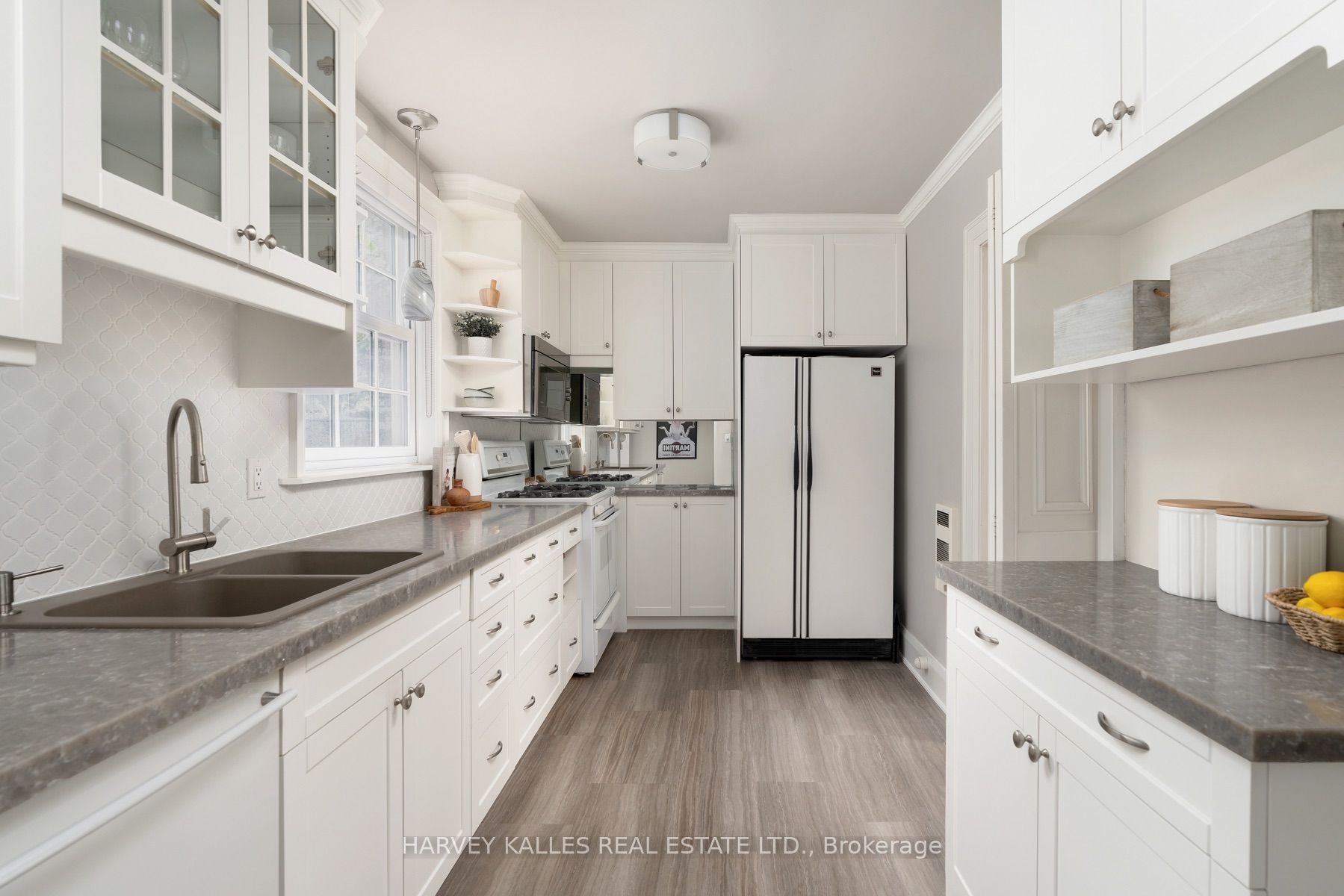 61 Queens Drive Property Photo 16