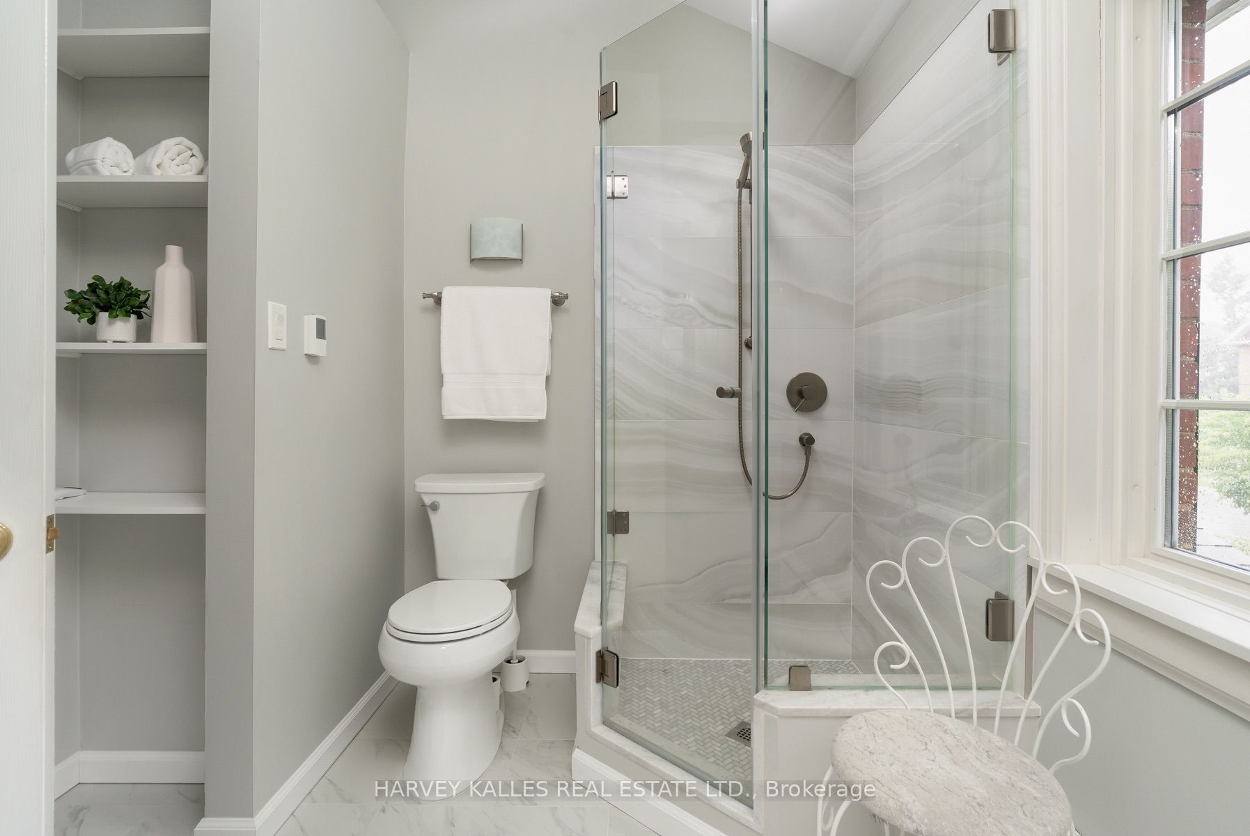 61 Queens Drive Property Photo 28