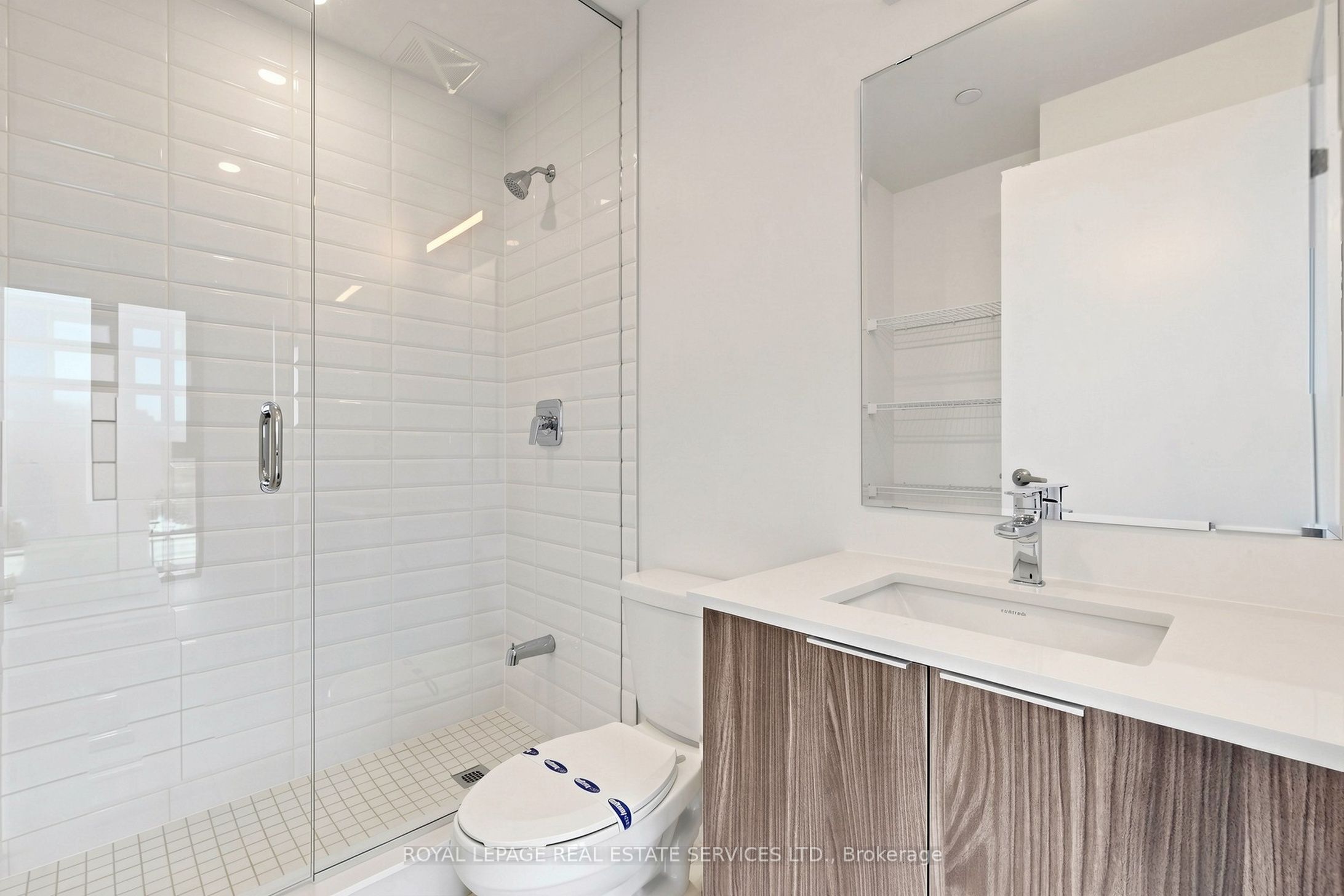 740 Whitlock Avenue 405 Property Photo 21