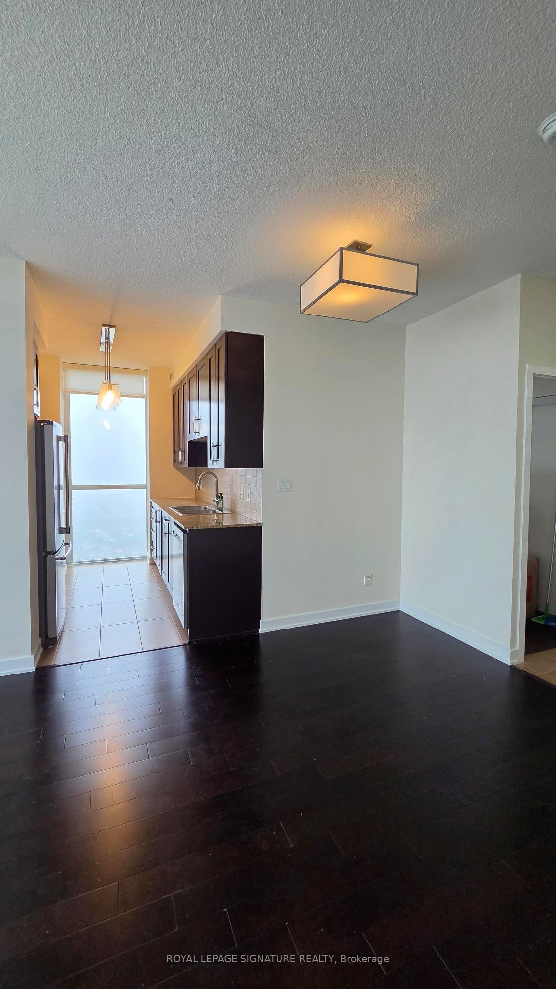 4070 Confederation Parkway 3604 Property Photo 8