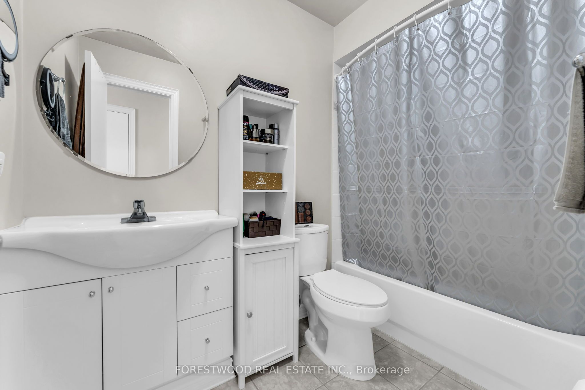 451 Jay Crescent Property Photo 23