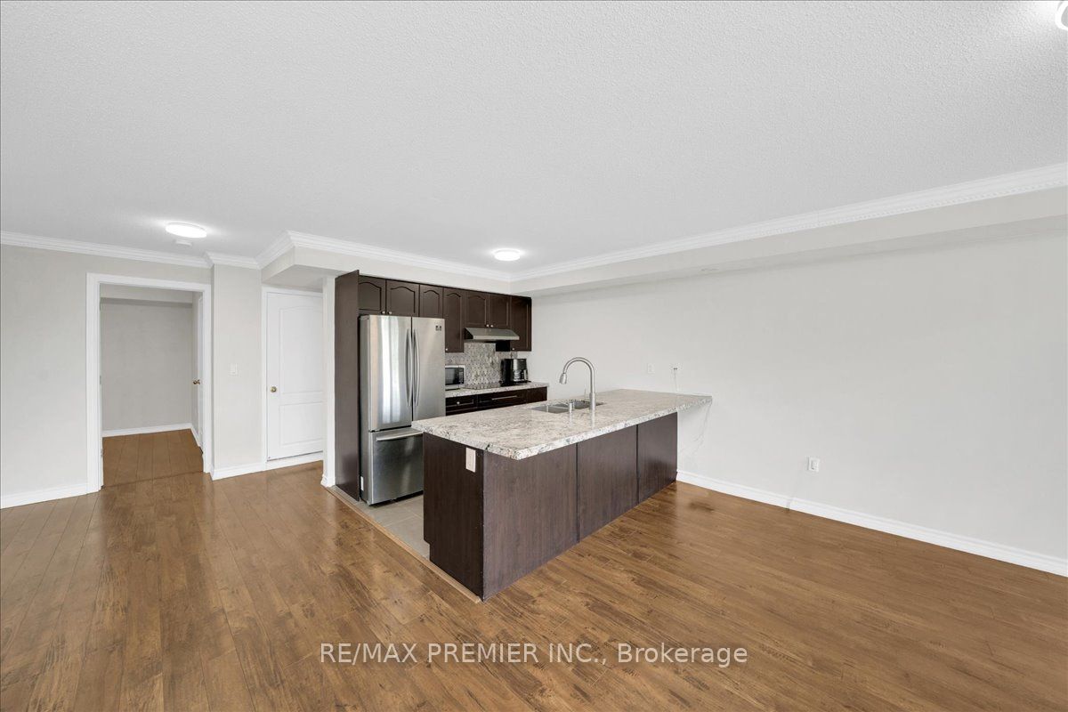 141 Isaac Devins Boulevard 8 Property Photo 8