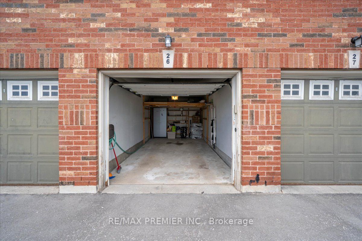 141 Isaac Devins Boulevard 8 Property Photo 21