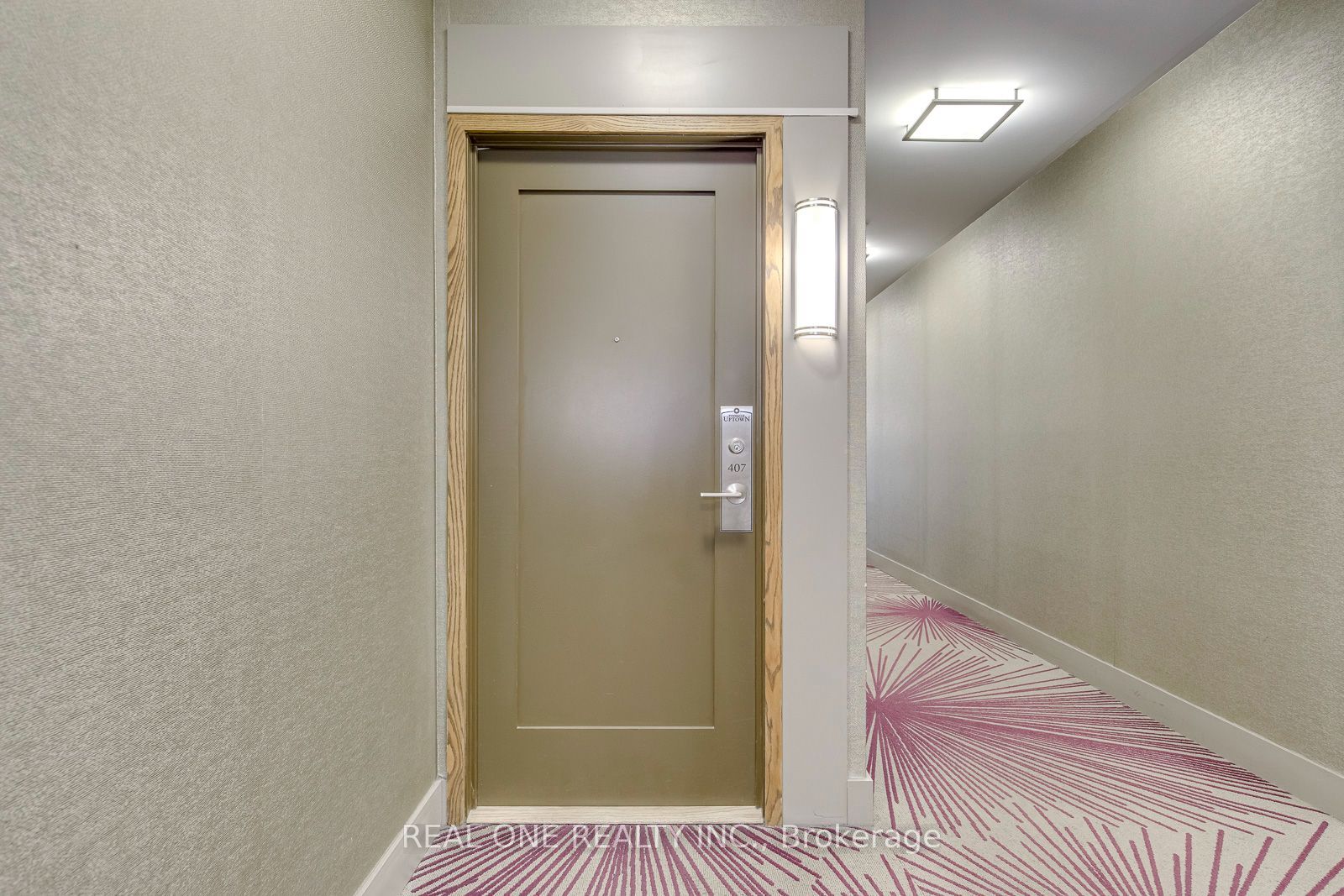 55 Eglinton Avenue W 407 Property Photo 6