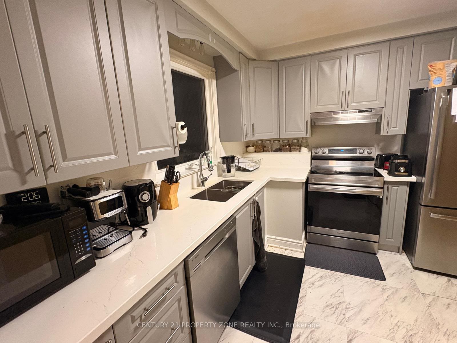 556 Sherin Drive Property Photo 10