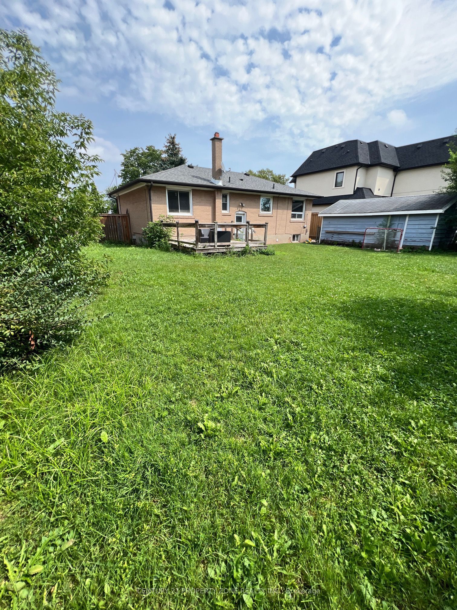 556 Sherin Drive Property Photo 21