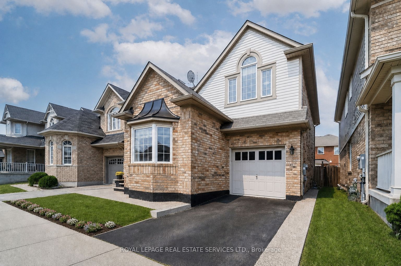 243 Mcdougall Cross Property Photo 2