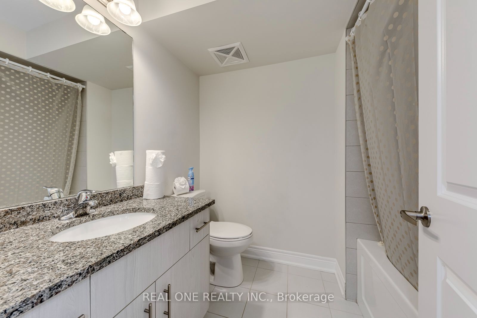2140 Trafalgar Road 44 Property Photo 33