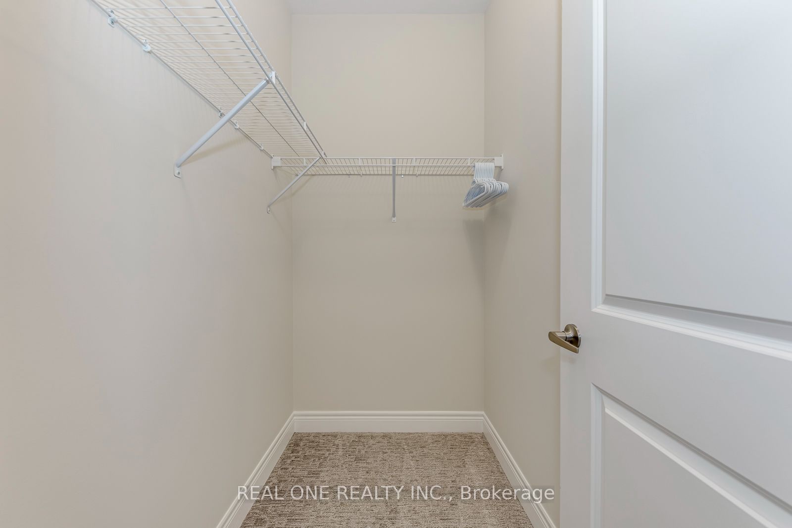 2140 Trafalgar Road 44 Property Photo 45