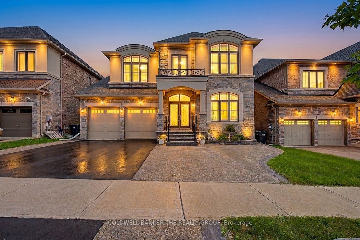 44 Daisy Meadow Crescent