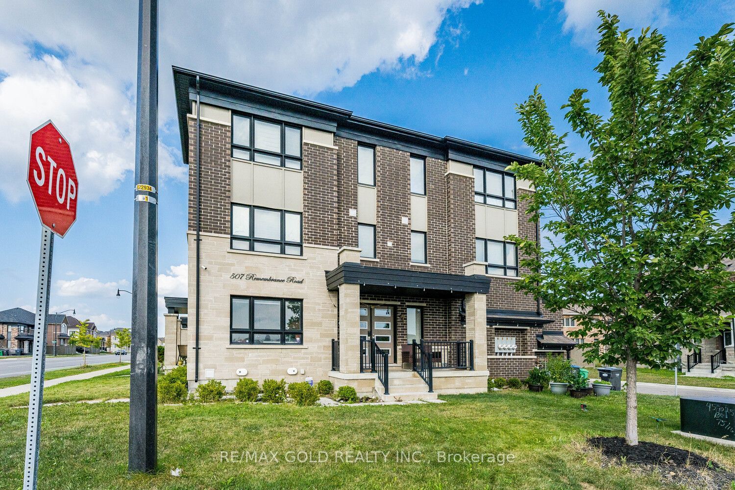 507 Remembrance Road Property Photo 1