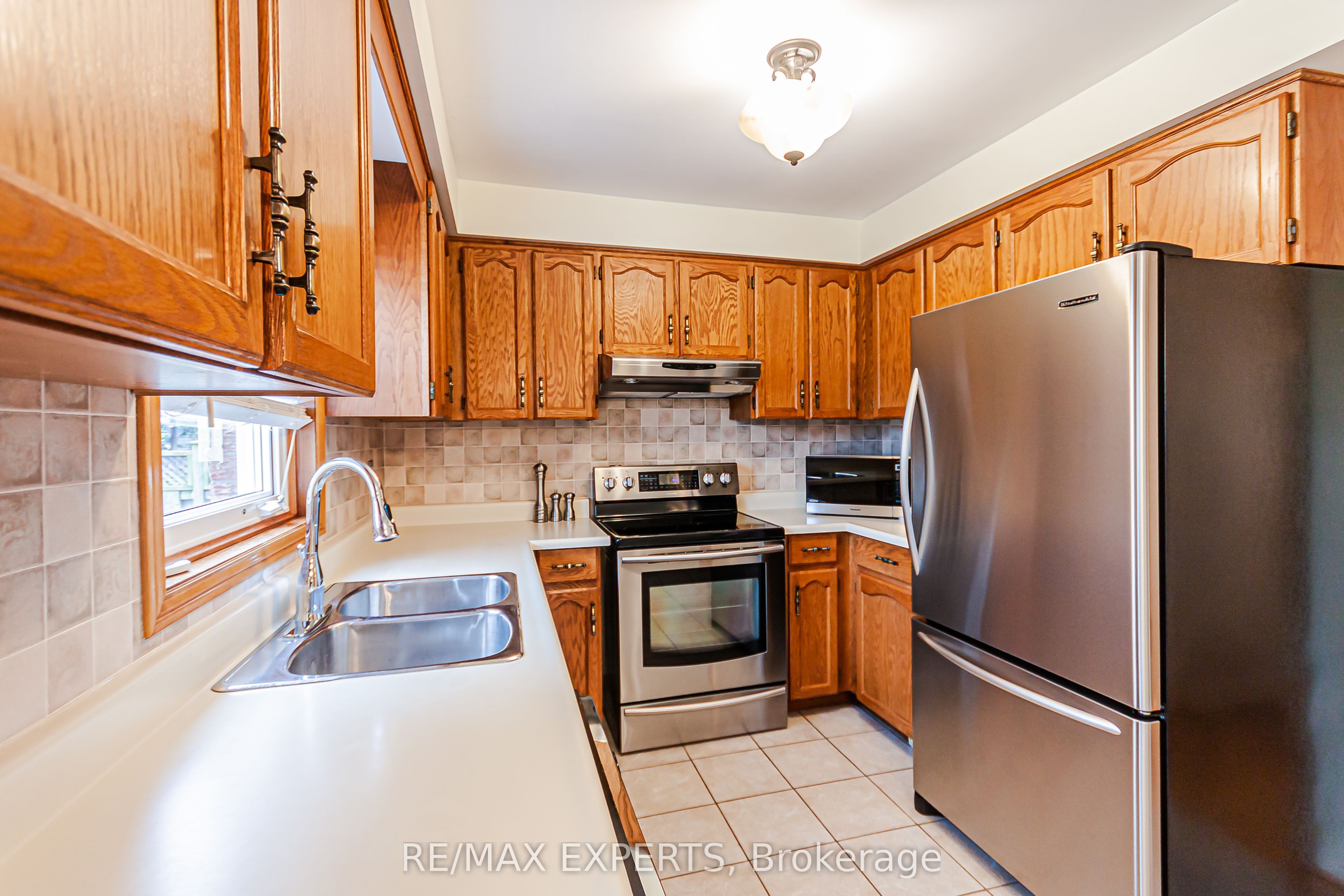 1343 Greenwood Crescent Property Photo 11