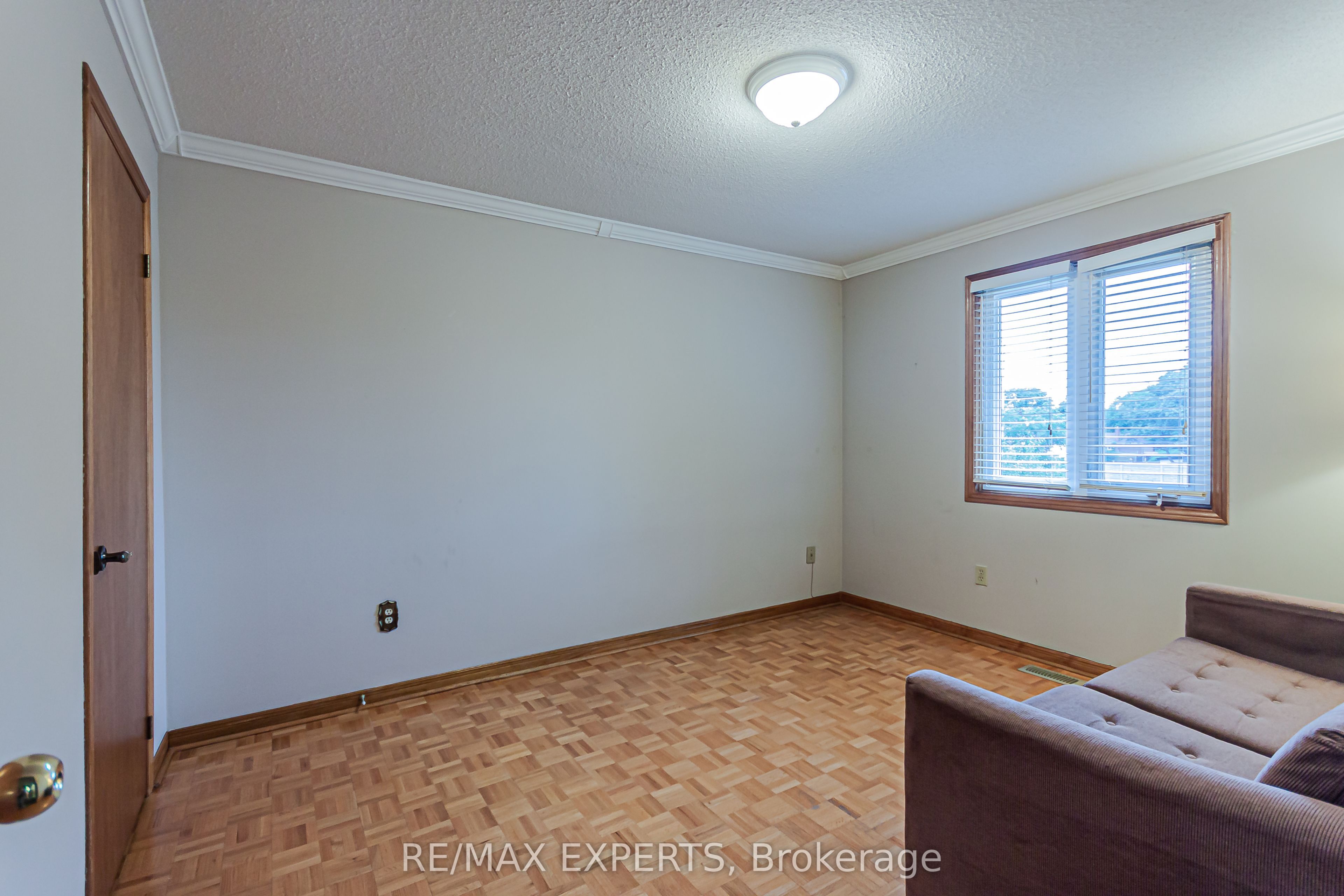 1343 Greenwood Crescent Property Photo 27