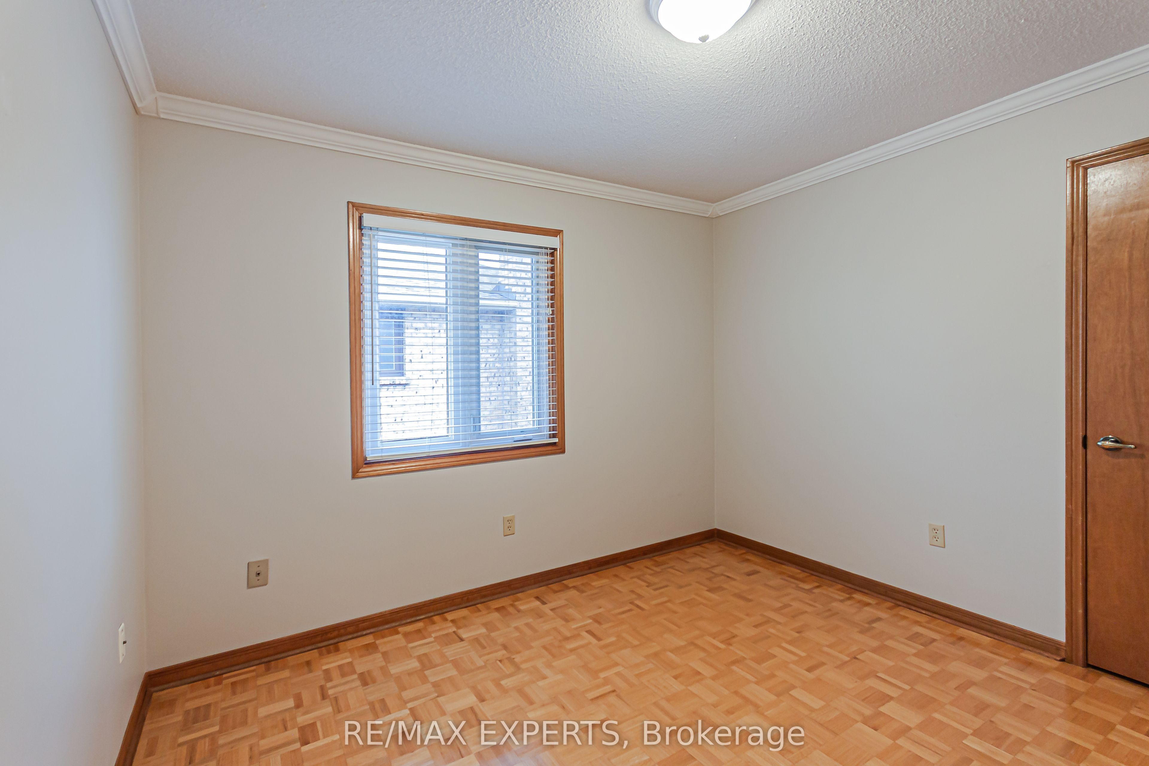 1343 Greenwood Crescent Property Photo 30