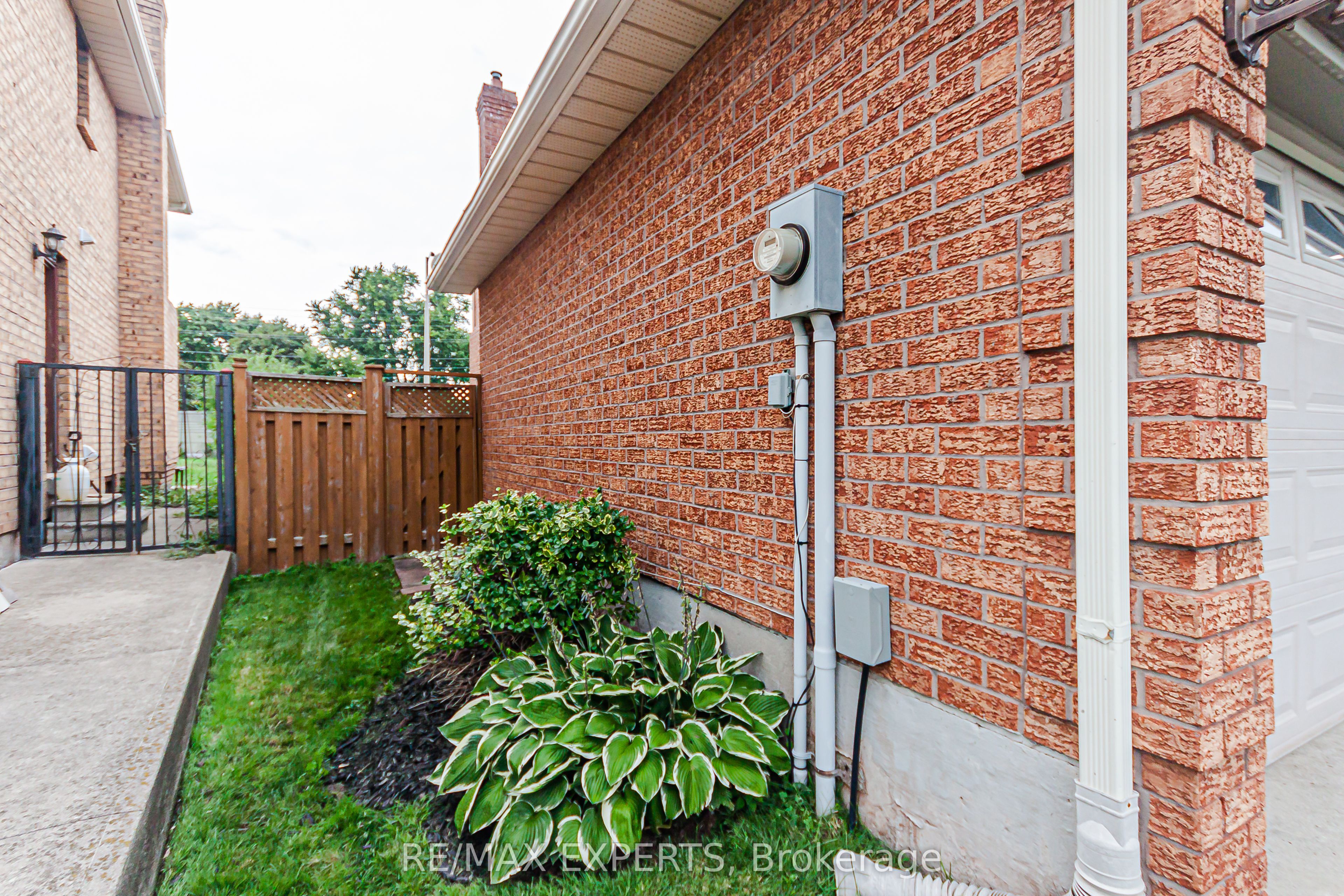 1343 Greenwood Crescent Property Photo 48