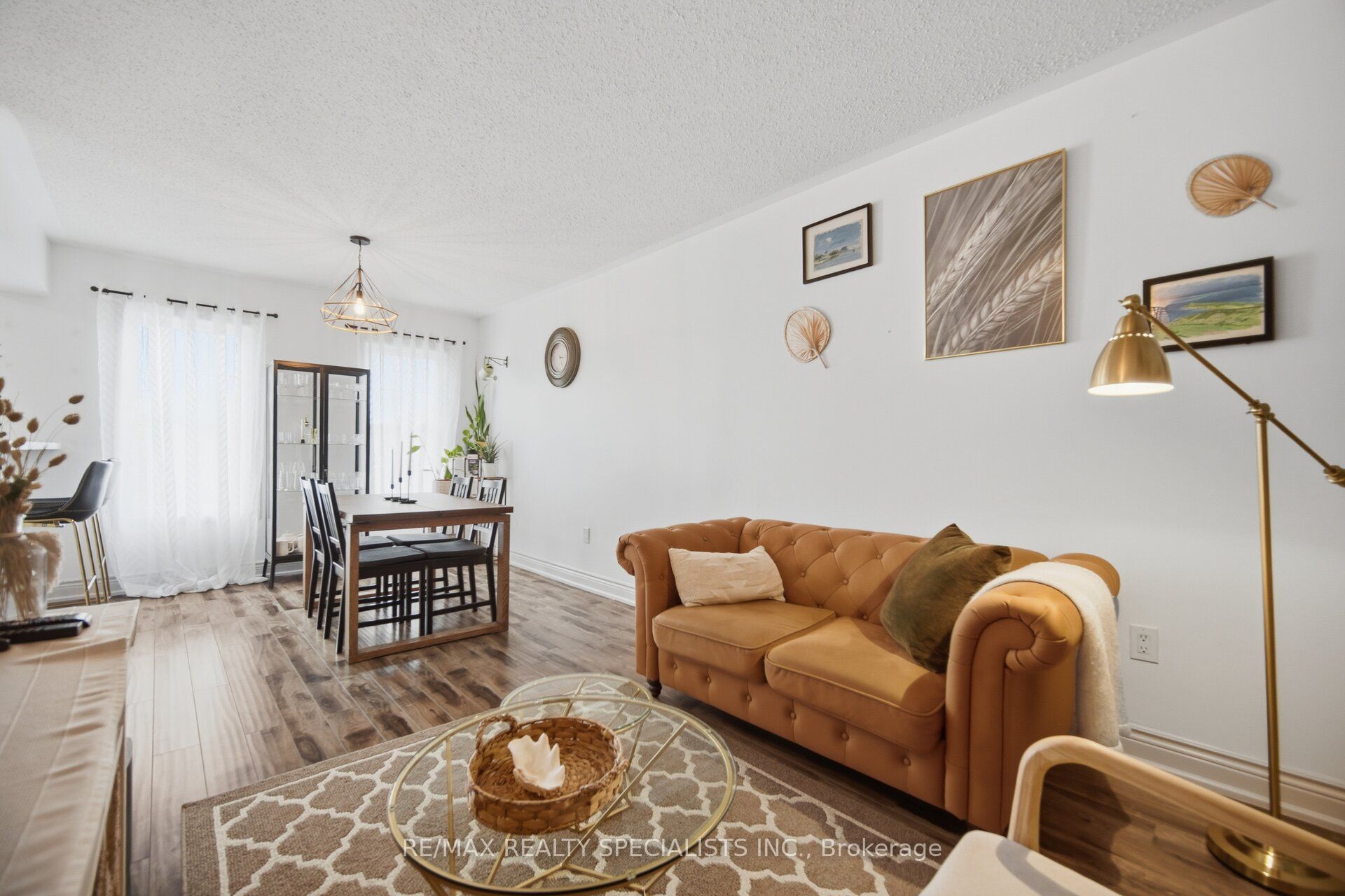 220 Mortimer Crescent Property Photo 13