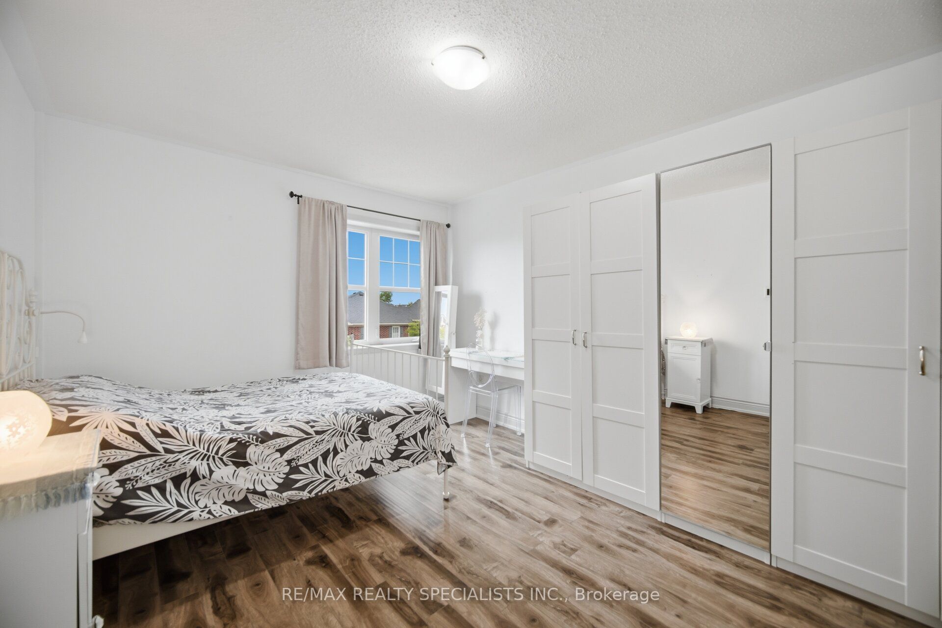 220 Mortimer Crescent Property Photo 27