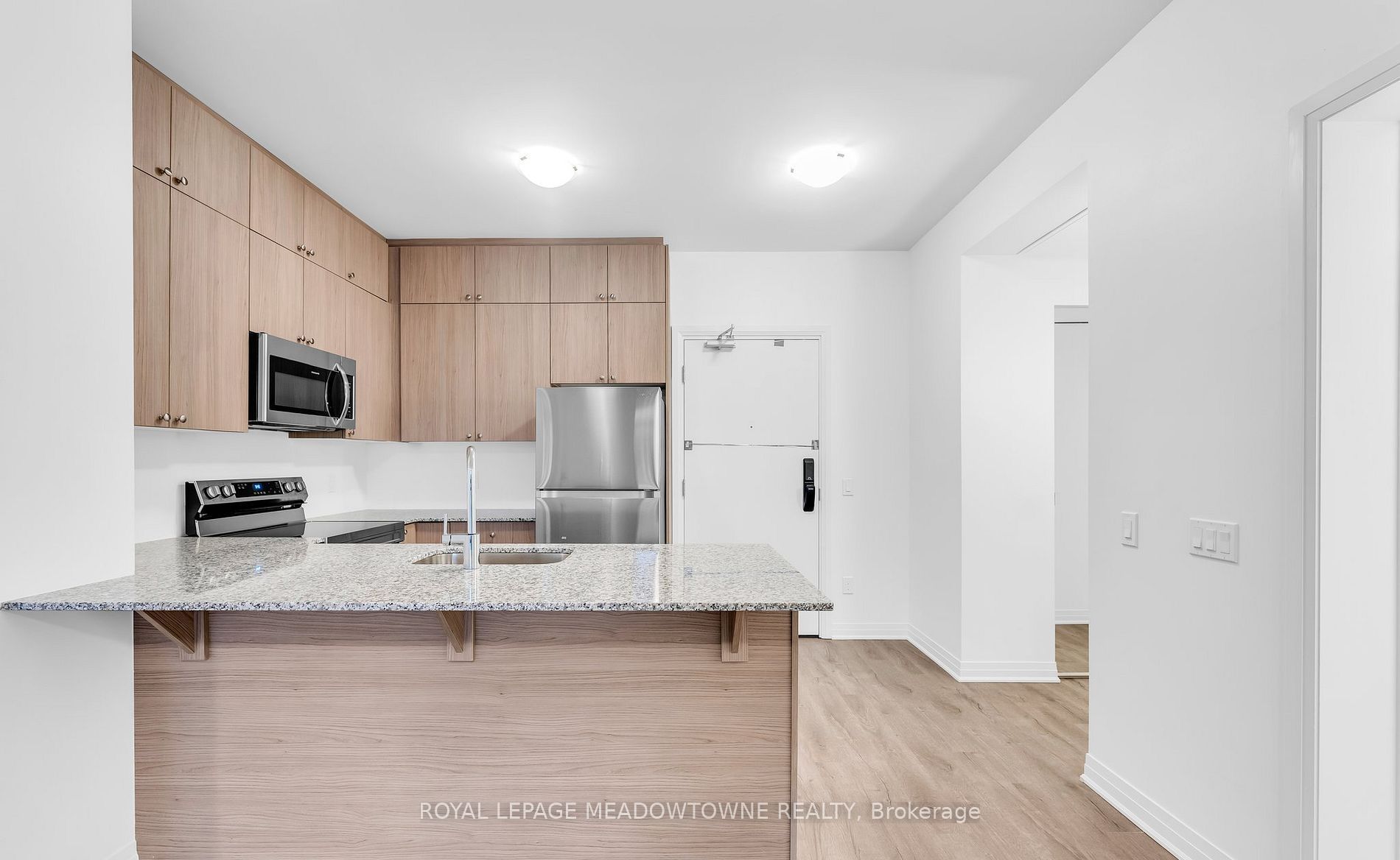 460 Gordon Krantz Avenue 511 Property Photo 1