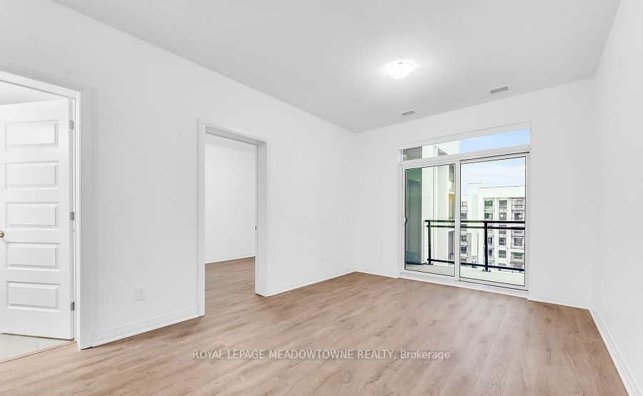 460 Gordon Krantz Avenue 511 Property Photo 10