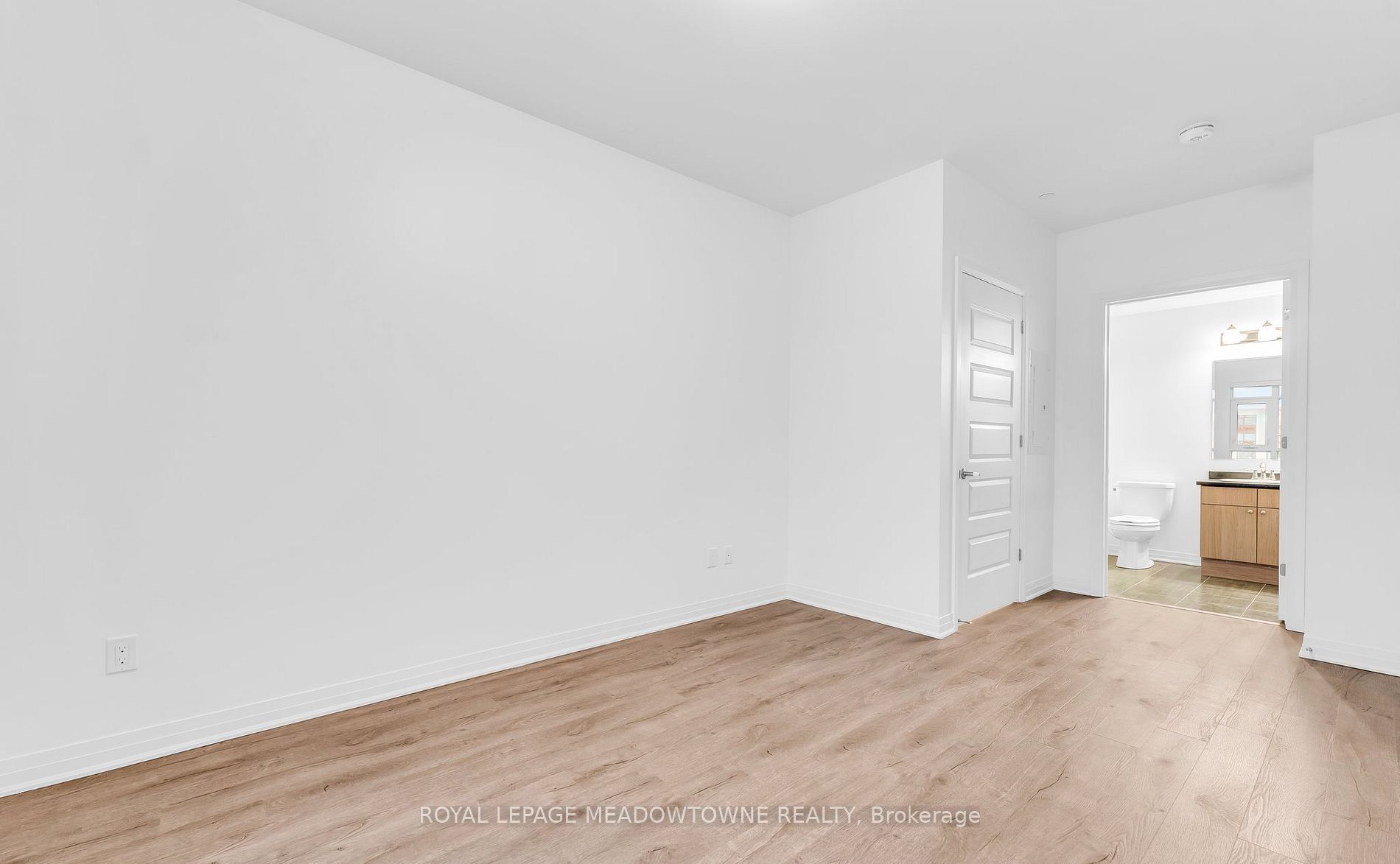460 Gordon Krantz Avenue 511 Property Photo 11